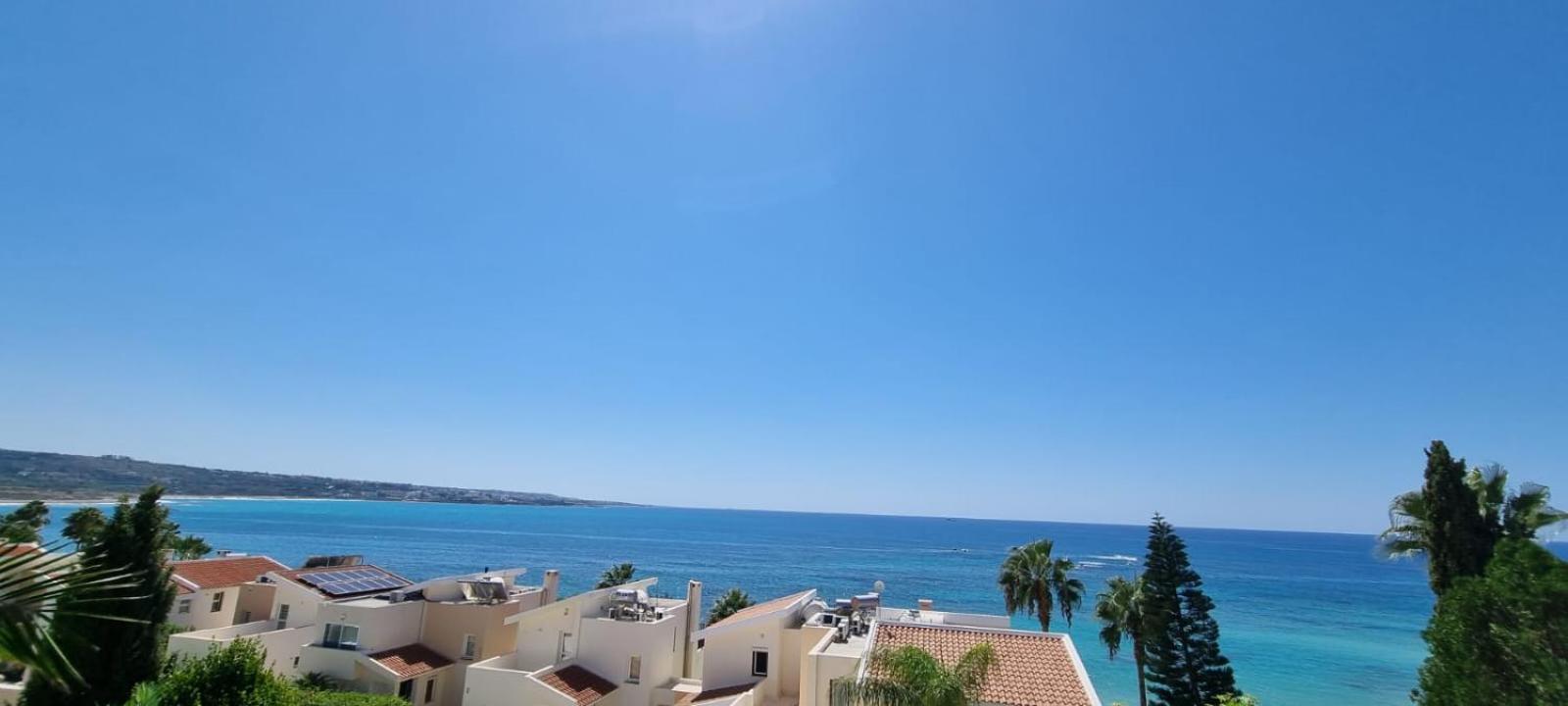 Modern Seaview Townhouse In Coral Bay (Adults Only) Daire Peyia Dış mekan fotoğraf